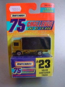 75GoldChallenge-No23-VolvoContainerTruck-hellgold-20110401