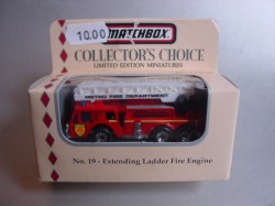 CollectorsChoice No19 ExtendingLadderFireEngine 20181201