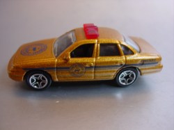 FordCrownVictoria TownofDurhamConnecticut gold 20170301