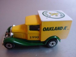 MB38-OaklandA1990-20110501