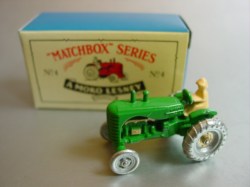 MatchboxOriginals-No4-Tractor-20130301