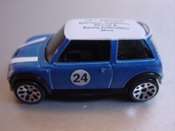 MiniCooperS 24thAnnualMatchboxHotWheelsDiecastRacingCollectiblesShow 20170301