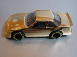 Prepro-minchina-ChevroletLumina-gold-blackinterrior-20100501