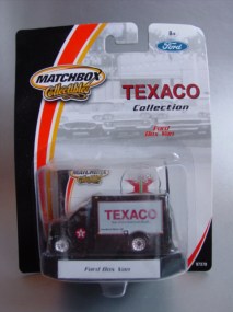 Texaco-FordBoxVan-20120701
