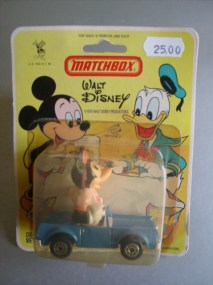 WaltDisney No4 MinnieimSportwagen HongKong 20211001