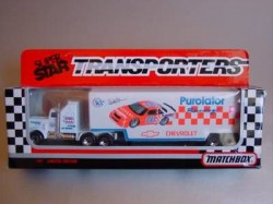 convoycy104-superstartransporter-10purolator-orange