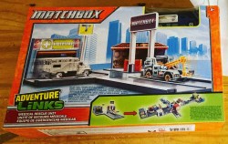 Matchbox ActionDrivers FuelStation 20211201