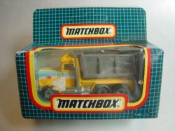 min23thailand-PeterbiltTipper-grau-20130901