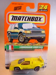 min24china-LamborghiniCountach-Matchbox2000