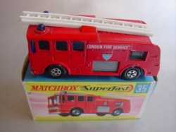 min35england MerryweatherFireEngine 20200301