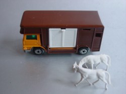 min40england HorseBox 20191201