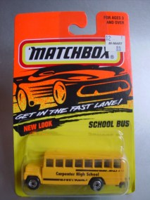 min47china-SchoolBus-CarpenterHighScholl-20130301
