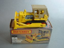 min64england CaterpillarBulldozer mitBox 20210101