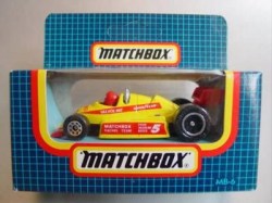 min6macau-f1racingcar-gelb