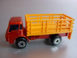 min71england-CattleTruck