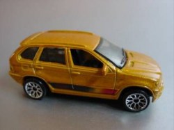 minchina-bmwx5-gold