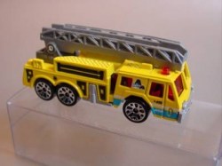 minchina-fireengine-gelb