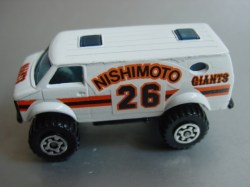minmacau 4x4ChevyVan TokyoGiants 26 Nishimoto 20160701
