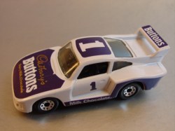 minmacau-RacingPorsche-Cadburys-20130201