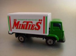 minmacau-dodgecommando-minties