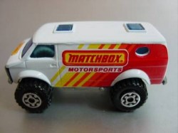 minthailand-4x4chevyvan