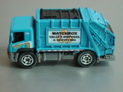 minthailand-GarbageTruck-20120701