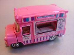 minthailand IceCreamVan dunkelpink 20170101