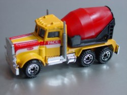 minthailand-Peterbilt-20120701